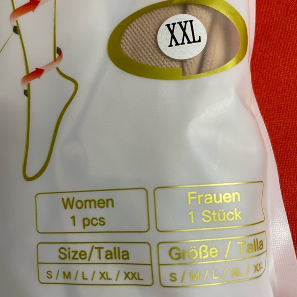 Plus Size Compression Pantyhose - Picture 4 of 4